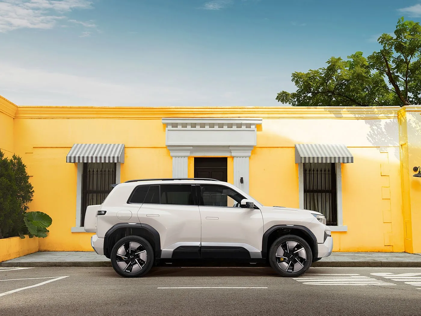 BYD Equation Leopard Titanium 3 SUV compacto puro eléctrico con alcance CLTC de 501 km, ADAS L2 y rendimiento AWD/RWD, 4 puertas y 5 asientos y control de crucero de velocidad completa