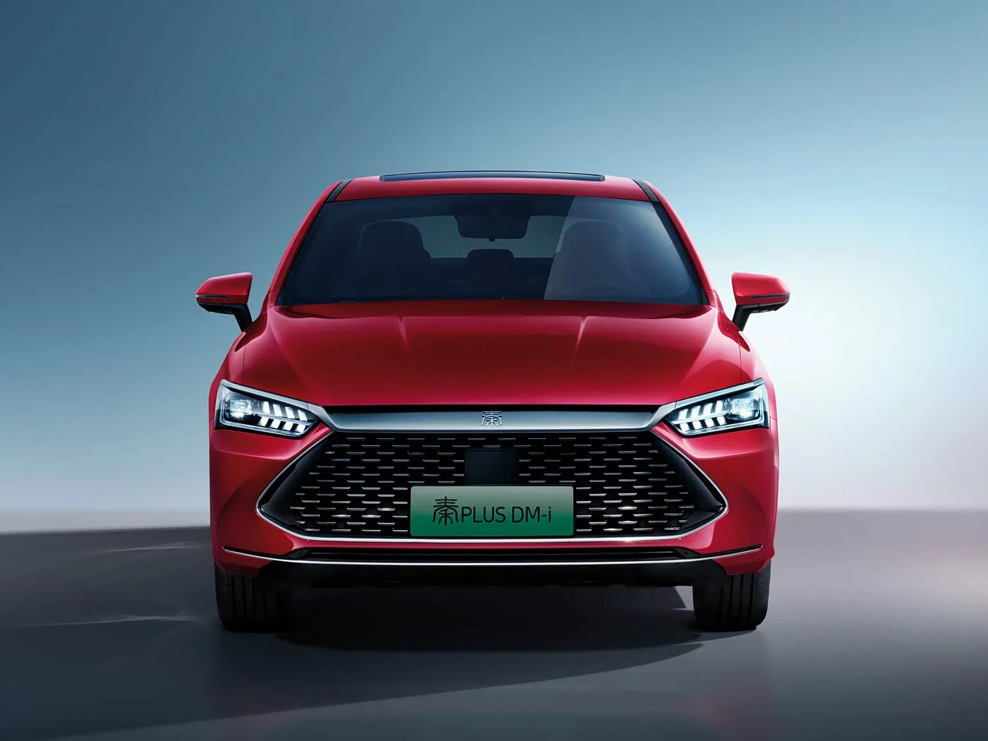 BYD Qing Plus SUV eléctrico Auto híbrido Vehículo de nueva energía Motor EV mejorado Sedán con dirección izquierda optimizado para motor de búsqueda