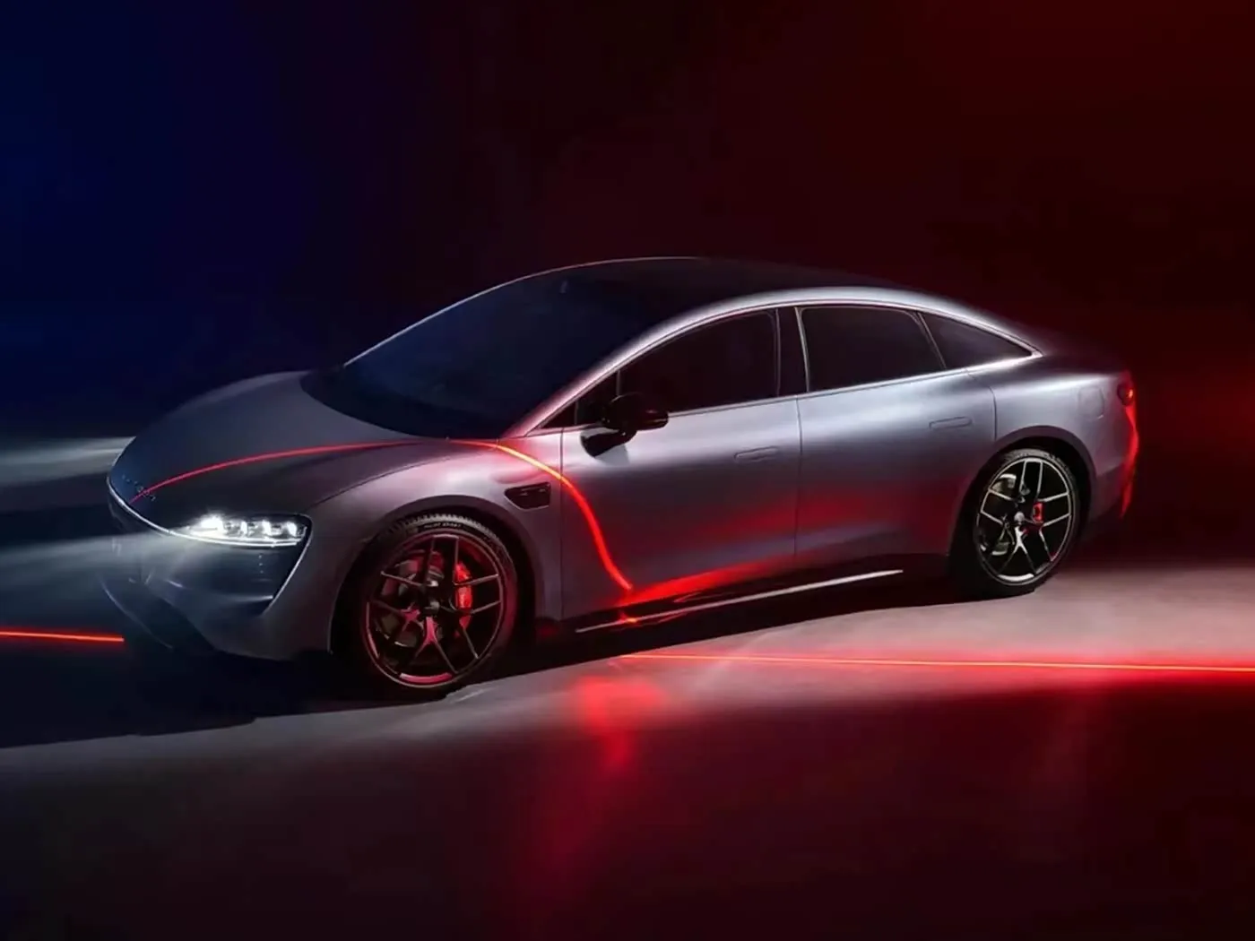CHERY LUXEED S7 Exeed Vehículo eléctrico de lujo de nueva energía con RWD/AWD 4 puertas y 5 asientos