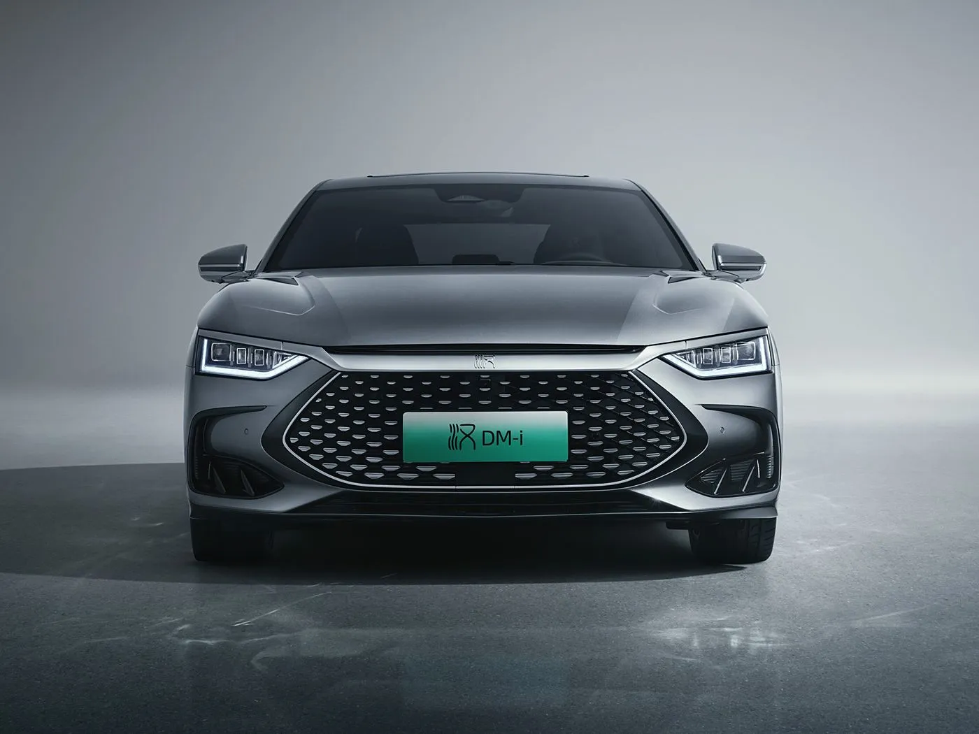 BYD Han EV/DM-i Sedán de lujo electrizante con potencia de motor dual y tecnología de vanguardia NUEVA ENERGE