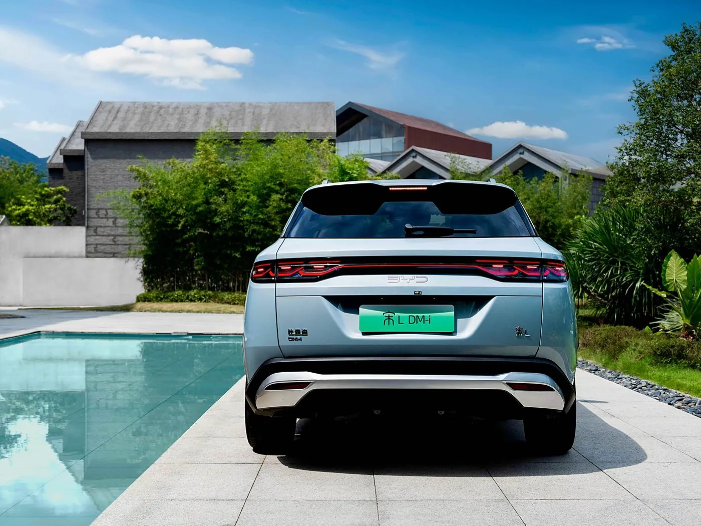 BYD Song L DM-i SUV PHEV compacto Vehículo de nueva energía de largo alcance y alta velocidad DiPilot 2.0 Asientos calefactables Cámara panorámica de 360°