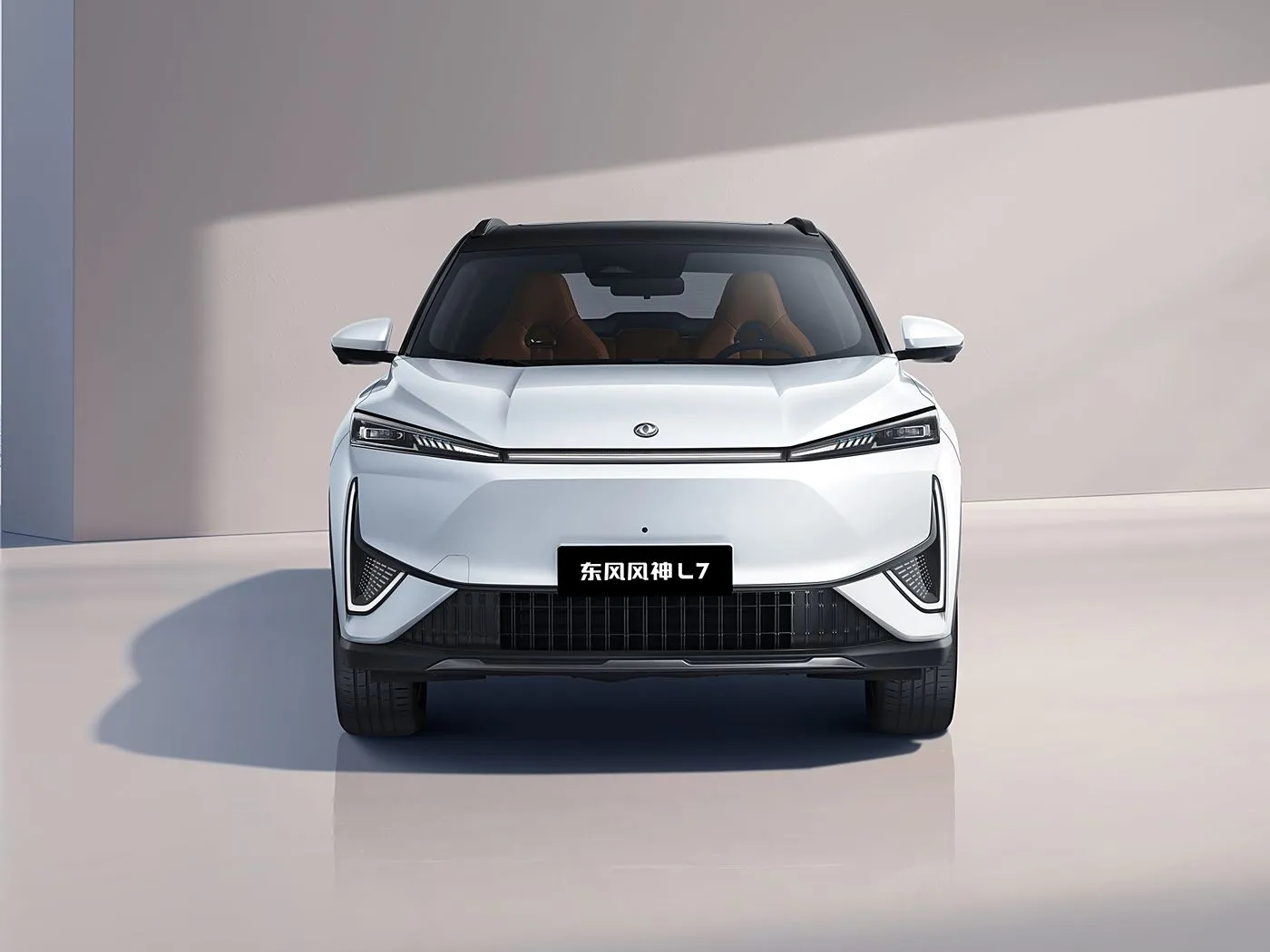 Dongfeng Aeolus L7: SUV EV/PHEV de 5 asientos con toques premium Asientos de cuero Vehículo de nueva energía de largo alcance