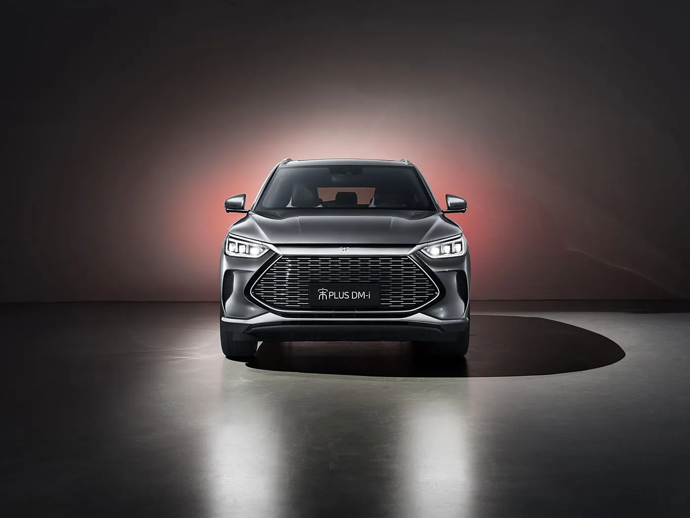 BYD Song Plus SUV Automático AWD con cámara trasera Asientos de cuero Combustible híbrido Dirección izquierda