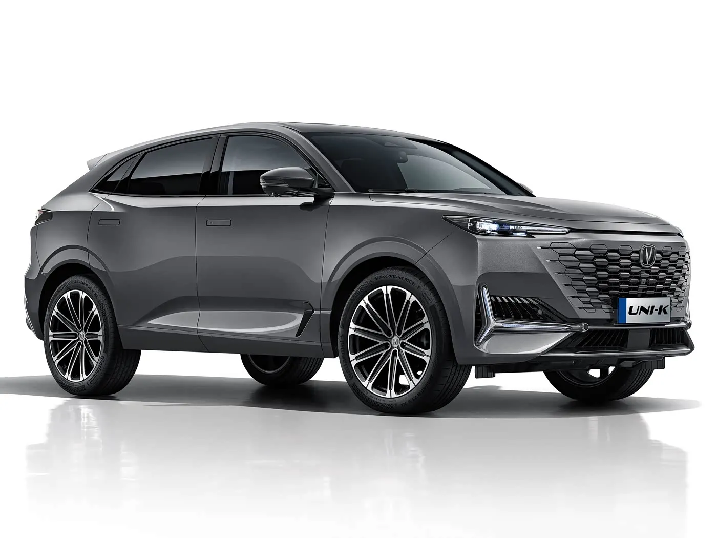 BYD E2 Luxury Electric EV Sedan SUV Hatchback Coche con dirección izquierda y motor de batería de litio El nuevo vehículo energético de China