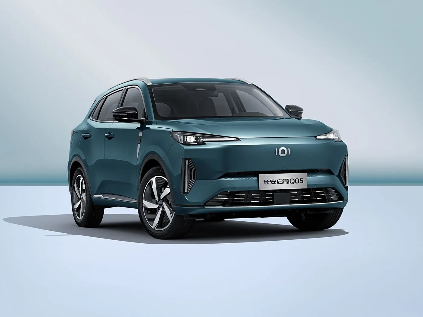 Changan NEVO Q05 Híbrido Eléctrico SUV de Alcance Largo Caja de Cambios Automática 5 Puertas 5 Plazas Interior de Cuero Izquierda