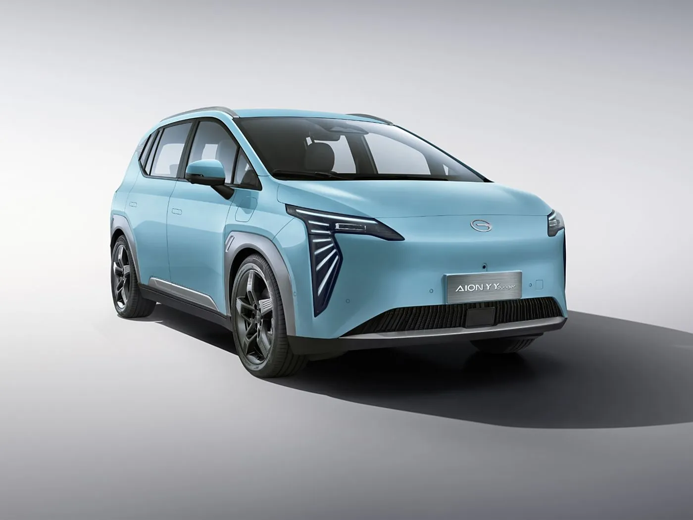 Coche eléctrico GAC Aion Y Plus Versión de conducción inteligente SUV EV de 5 puertas y 5 asientos Vehículo de nueva energía de 150 kW a la venta