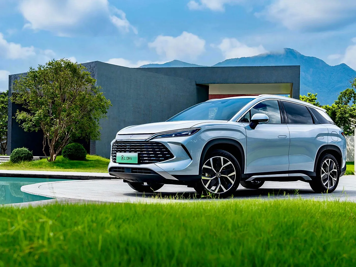 BYD Song L DM-i SUV PHEV compacto Vehículo de nueva energía de largo alcance y alta velocidad DiPilot 2.0 Asientos calefactables Cámara panorámica de 360°